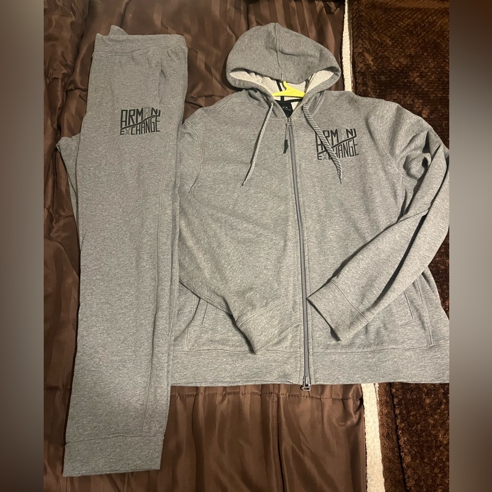 Armani exchange sweat suit size men’s M new without tags